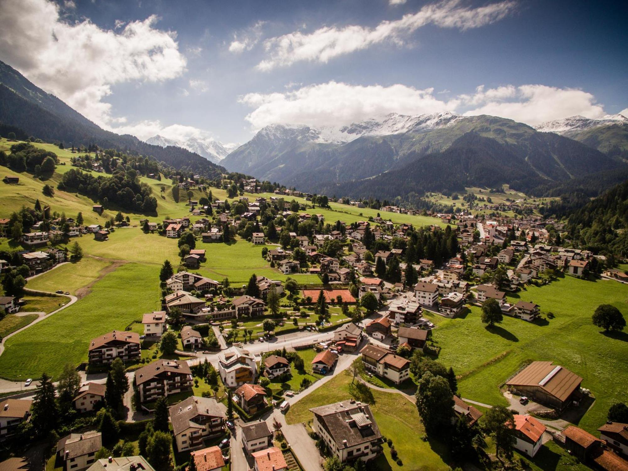Hotel Sport Klosters Exterior foto
